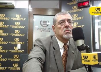 Presidente en entrevista en Emisoras Unidas.