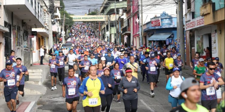 Realizan Carrera del Ingeniero 2025 en Guatemala