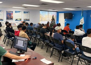 Realizan primera jornada de Sábados Consulares del 2025. / Foto: Minex.