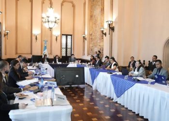 Vicepresidenta dirigió la Primera Reunión Ordinaria de Autoridad Migratoria Nacional./ Foto: Vicepresidencia de la República.