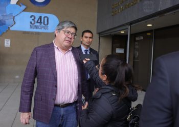 Con esta denuncia, el ministro Jiménez busca que las autoridades investiguen a fondo los hechos. / Foto: Mario León DCA.