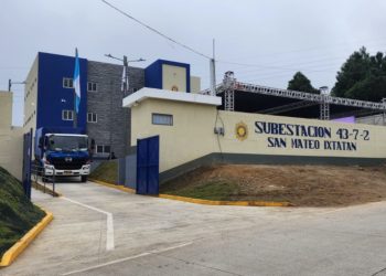 Uno de los principales compromisos del Mingob es garantizar condiciones dignas para los agentes policiales. / Foto: PNC