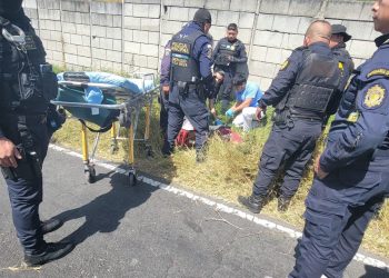 Capturas tras persecución en Villa Nueva. / Foto: PNC.