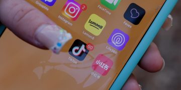 TikTok emitió un comunicado tras el anuncio de Trump. / Foto: EFE.