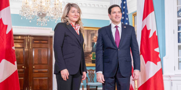 Mélanie Joly, ministra de Exteriores de Canadá, junto a Marco Rubio, secretario de Estado de los EE. UU.. / Foto: @melaniejoly.