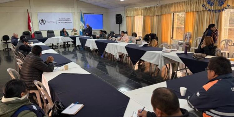 Reiteran compromiso contra la desnutrición en Totonicapán