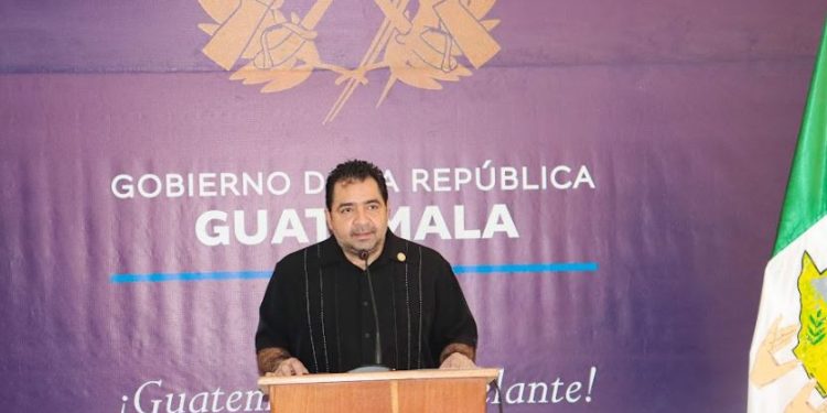 Reiteran compromiso para seguir trabajando con transparencia y llevar desarrollo a Petén