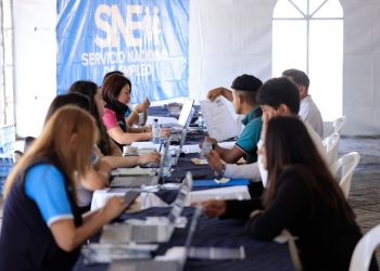 El principal objetivo de la Feria Nacional de Empleo es acercar oportunidades laborales dignas a los guatemaltecos. / Foto: Gilber Garcia