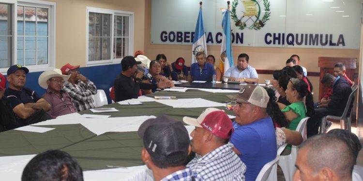 Llevan a cabo Mesa de Desarrollo Rural de Chiquimula