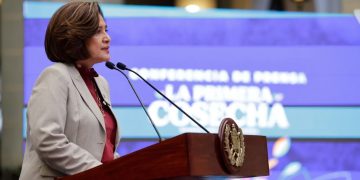 En el evento, Herrera reafirmó el compromiso del gobierno con la población y subrayó la importancia del trabajo colectivo. / Foto: Daniel Ordoñez