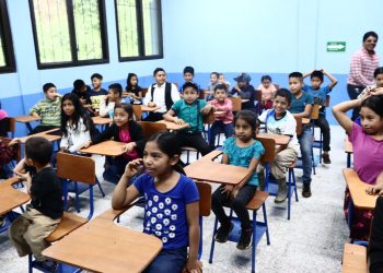 Nuevas y modernas instalaciones educativas en aldea Peña del Ángel, Purulhá, Baja Verapaz