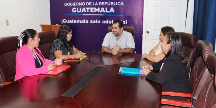 UPCV presenta plan del programa de Escuelas Seguras en Petén