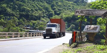 Transporte de carga Esta regulación motivó a la DGT a desarrollar el sistema de códigos QR, marcando un hito en la modernización de los procesos. / Foto: DGT