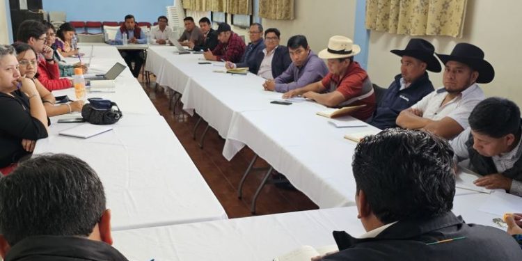 Primera reunión de trabajo y coordinación interinstitucional en Sololá