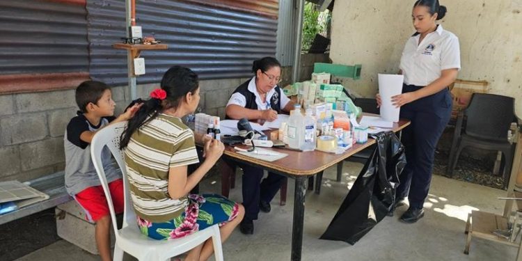 Jornadas médicas integrales son llevadas a cabo en Jutiapa. /Foto: Jerez.
