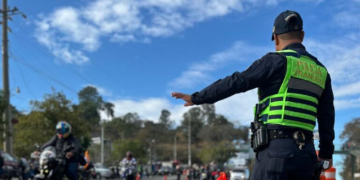 La caravana, que combina fervor religioso y cultura motociclista, contó con un amplio operativo de seguridad. / Foto: Mingob