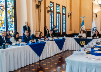 CONCYT acuerda iniciativas de promoción en la ciencia y tecnología. (Foto: Vicepresidencia)
