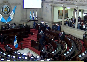 Ante la falta de quórum, la interpelación al Ministro de Desarrollo Social no pudo llevarse a cabo y quedó reprogramada para la próxima semana. / Foto; Congreso