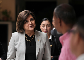 Vicepresidenta conversó con migrantes albergados en la Casa del Migrante. / Foto: Vicepresidencia de la República.