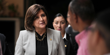 Vicepresidenta conversó con migrantes albergados en la Casa del Migrante. / Foto: Vicepresidencia de la República.