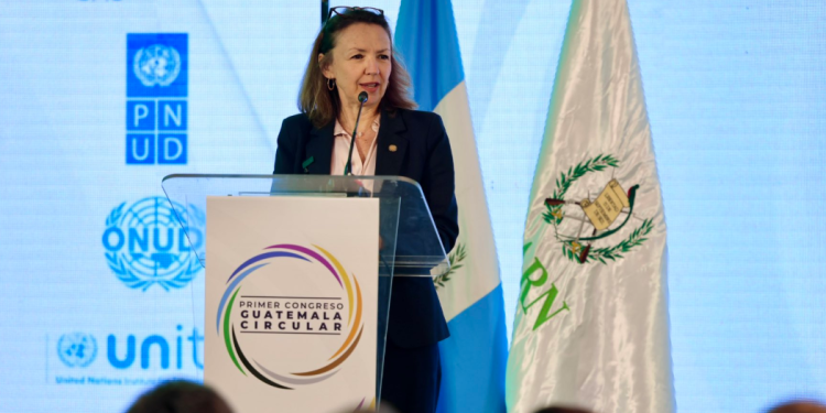 Ministerio de Ambiente y Recursos Naturales (MARN) participó en Congreso de Economía Circular. / Foto: MARN.