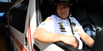 Francisco Sal, bombero voluntario. / Foto: Álvaro Interiano.