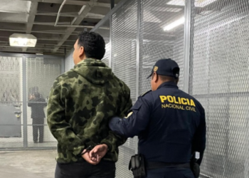 Fredy "N", de 31 años, reaccionó de manera agresiva ante la solicitud de los policías. / Foto: PNC