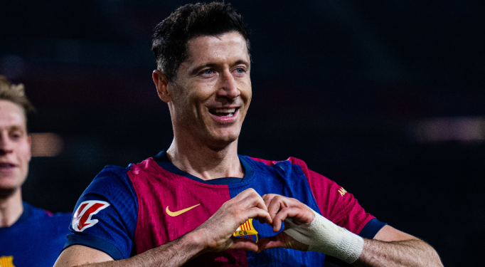 Barcelona no falla y asalta el liderato de La Liga