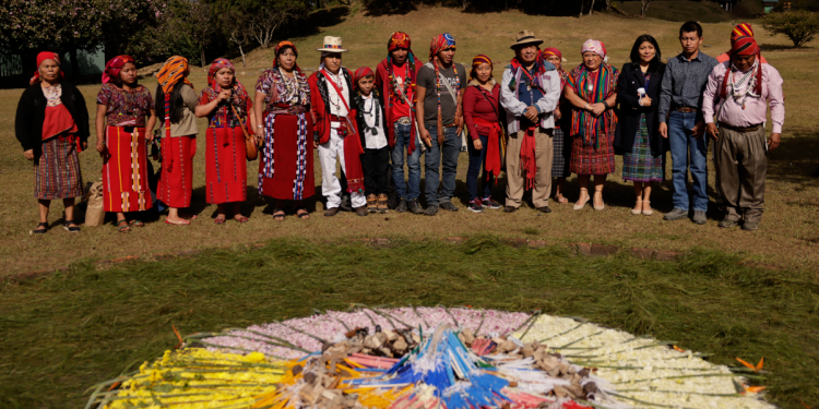Ritual de celebración por el Año Nuevo Maya. /Foto: Daniel Ordóñez.