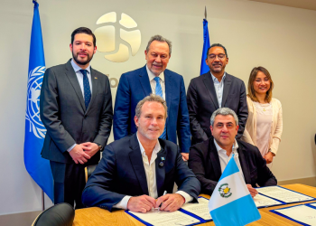 Se firman acuerdos para el beneficio del turismo en Guatemala. /Foto: Inguat.