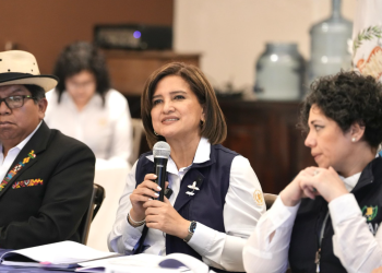 Vicepresidenta lideró la reunión del Consejo Nacional para la Seguridad Alimentaria y Nutricional, Codesan, en San Marcos solicitando la mejora de acciones de atención. (Foto: Vicepresidencia)