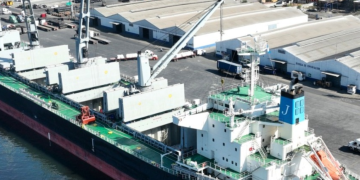 Modernización de infraestructura portuaria avanza. /Foto: CIV.