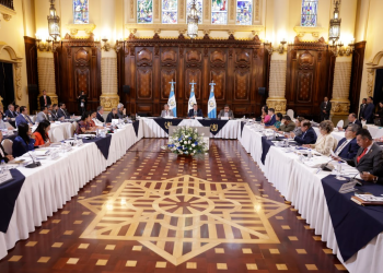 Fotografía tomada durante la primera reunión del Consejo Nacional de Desarrollo Urbano y Rural (Conadur). / Foto: Dickéns Zamora y Alex Jacinto.