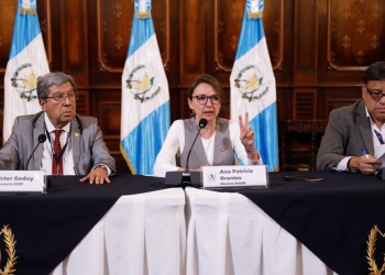 Ministra de Ambiente en el Conadur./ Foto: Alex Jacinto.