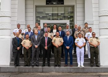 Cuerpo de ingenieros militares se reunió con autoridades de Defensa del país. / Foto: Embajada de Estados Unidos.
