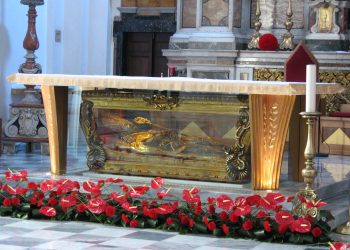 Cuerpo incorrupto de San Valentín en la basílica que lleva su nombre, en Terni, Italia. / Foto: Wikipedia.