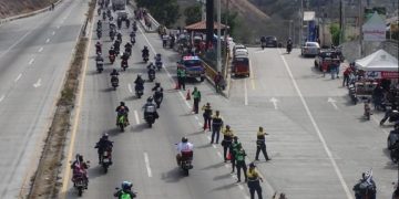 Departamento de Tránsito de la PNC mantiene instalado 32 puestos de control