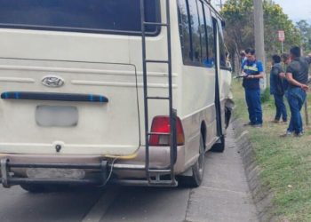 Dirección General de Transportes y Provial supervisan buses extraurbanos en diversas arterias del país. / Foto: DGT.