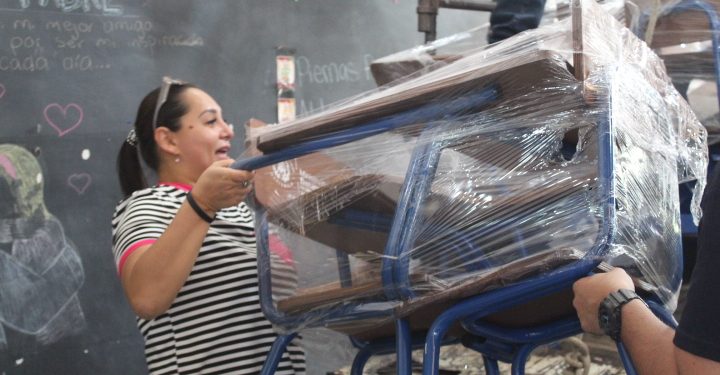 Escuelas de Chiquimula iniciarán ciclo escolar con nuevo mobiliario