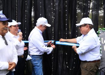 INDE lleva la electrificación rural a las aldeas de La Unión, Zacapa