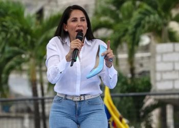 La candidata correísta disputará la Presidencia de Ecuador con el presidente Daniel Noboa.