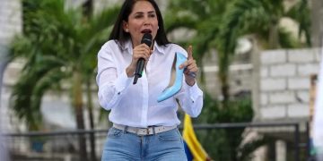 La candidata correísta disputará la Presidencia de Ecuador con el presidente Daniel Noboa.