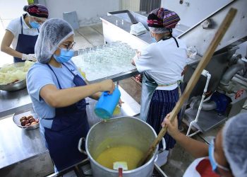 Las conservas de frutas forman parte de la tradición culinaria de Guatemala. / Foto: MAGA.