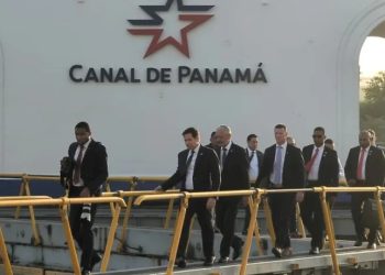 El secretario de Estado de EE. UU., Marco Runio, hizo una visita el domingo al Canal de Panamá.
