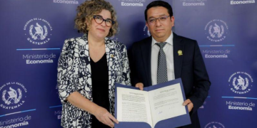 Economía da cumplimiento a acuerdos del Pacto Colectivo en beneficio de los trabajadores. / Foto: Mineco.