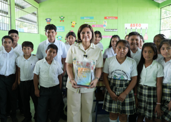 Vicepresidenta envía mensaje para evitar el acoso y la violencia en las escuelas. / Foto: Vicepresidencia de la República.