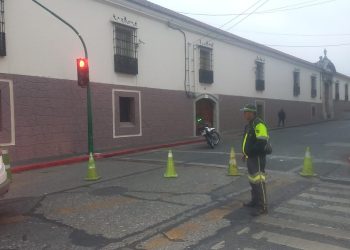 Cultura. Como parte de estas medidas, el acceso vehicular ha sido restringido en varias calles clave del Centro Histórico. / Foto: Amílcar Montejo