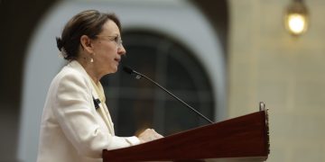 Titular del Ministerio de Ambiente y Recursos Naturales, Patricia Orantes. / Foto: Dickens Zamora