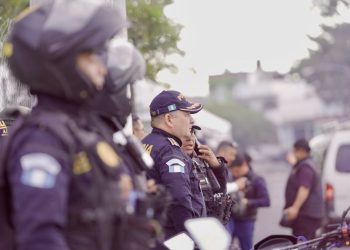 Con estas acciones, se pretende garantizar la tranquilidad de los habitantes y reforzar la presencia de las fuerzas de seguridad. / Foto: PNC