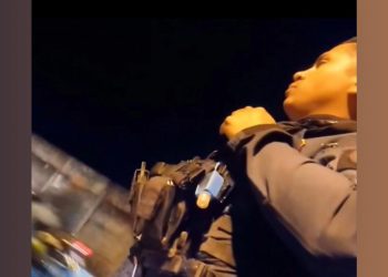 Ministro condena mal actuar de agente policial en Jocotenango. / Foto: captura de pantalla.